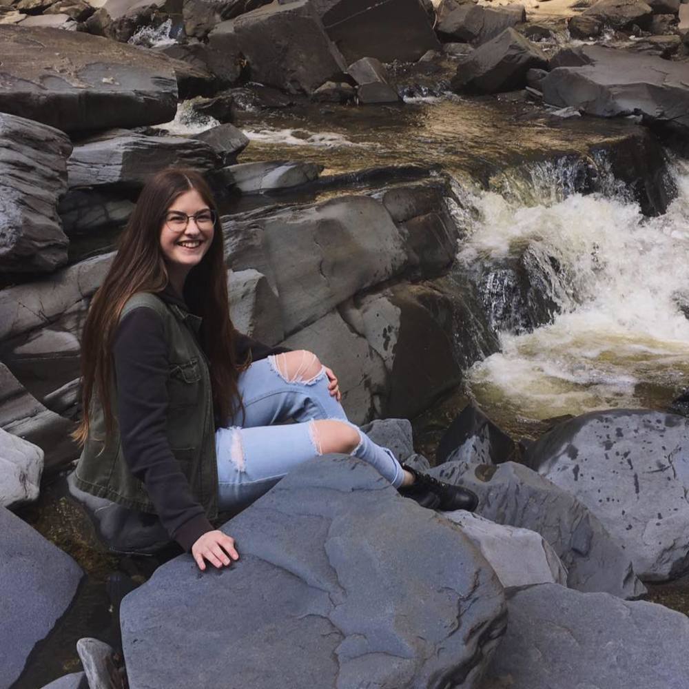 Meet your Posher, Gabrielle